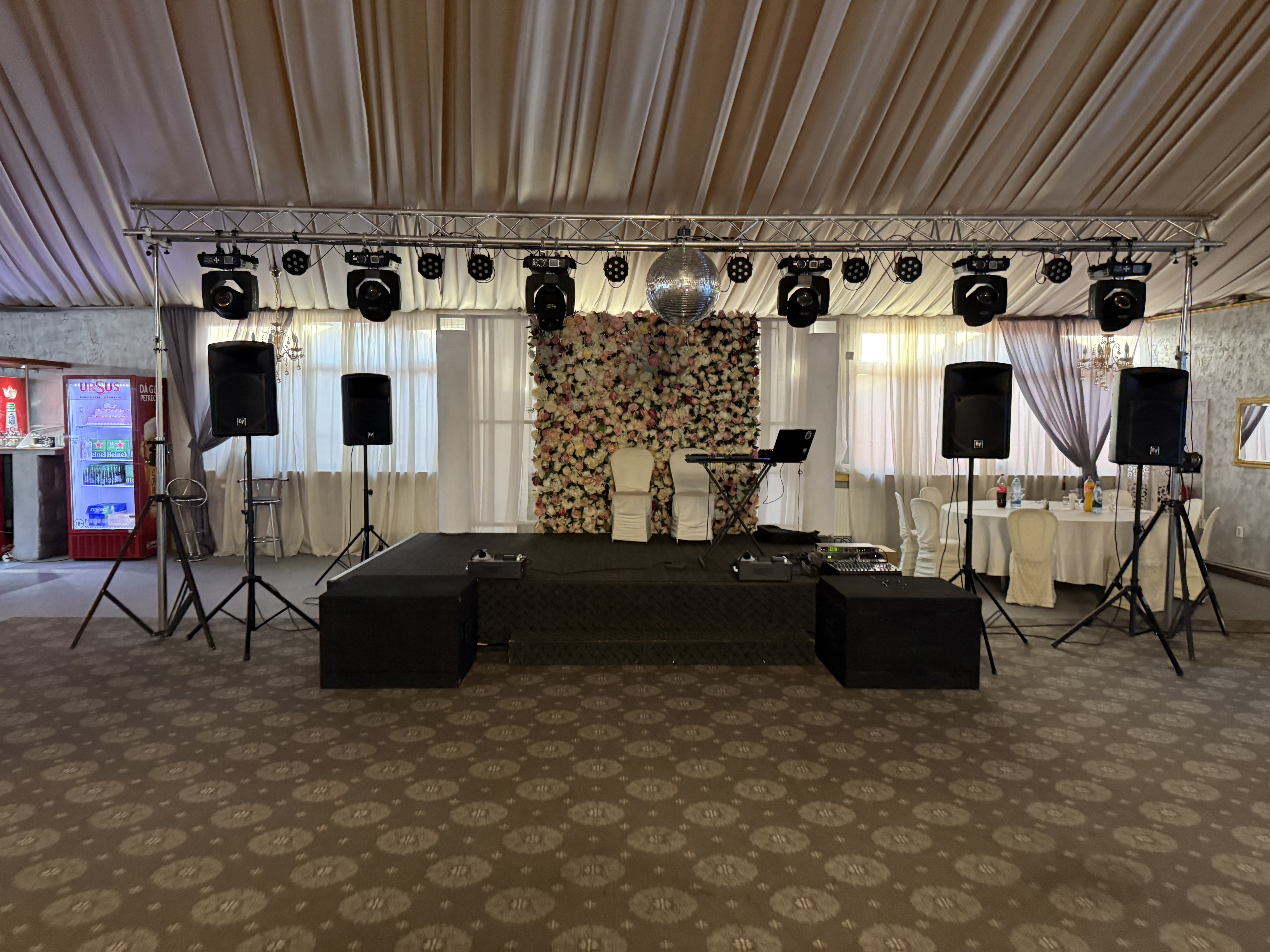 Dj & Mc, Sonorizare, Lumini profesionale - 3