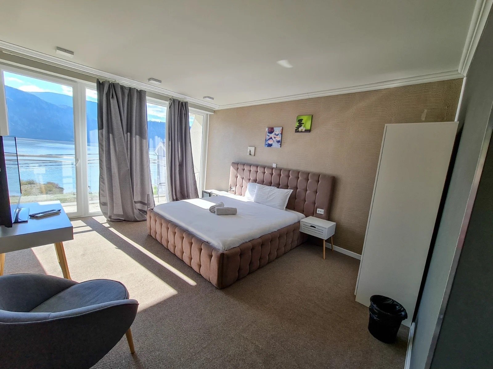 La Vella Yachting Club Resort
