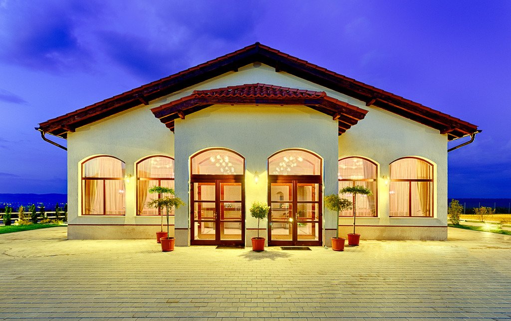 FÂN Events Barn