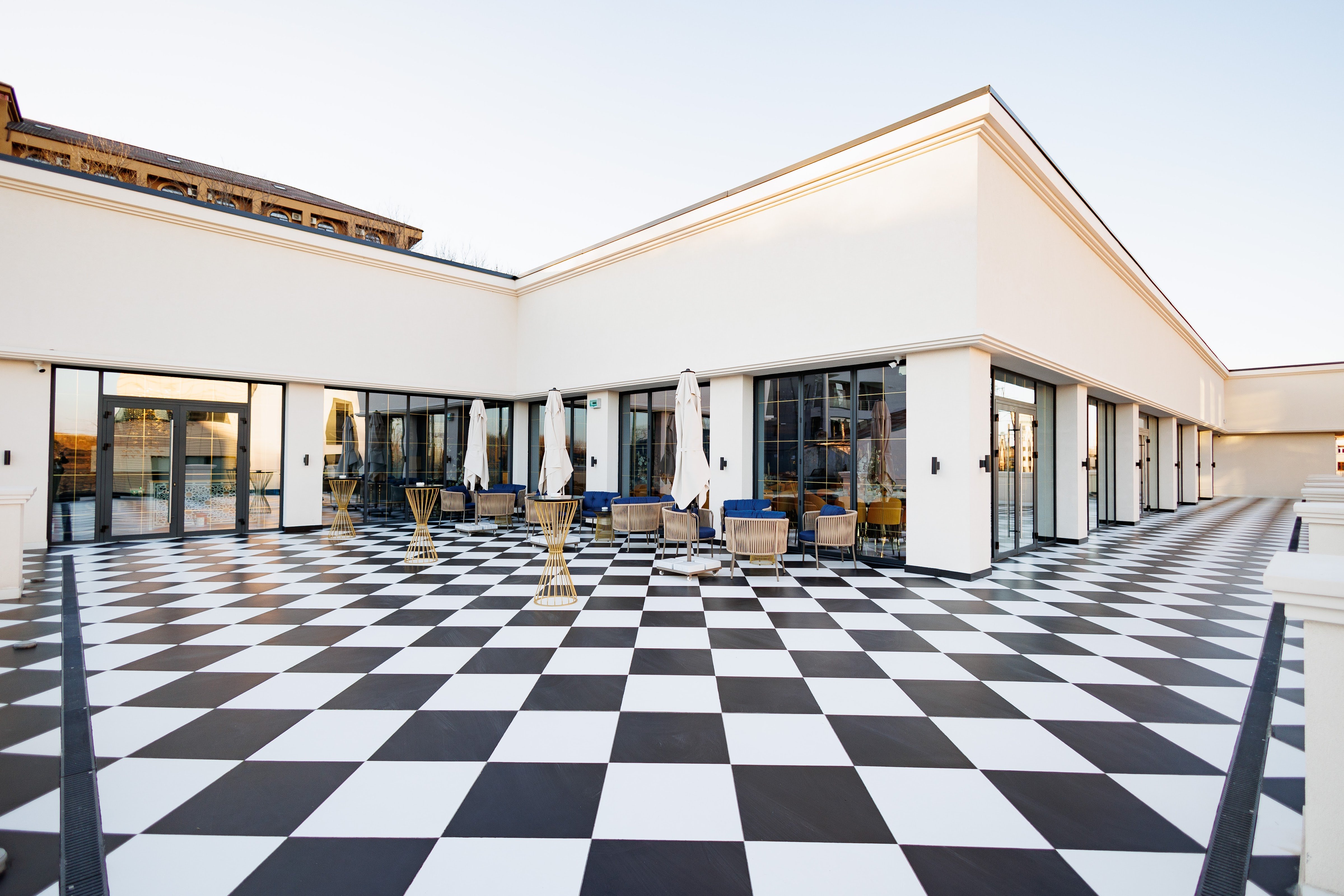 Palace by Orient - Salon de evenimente și piscină