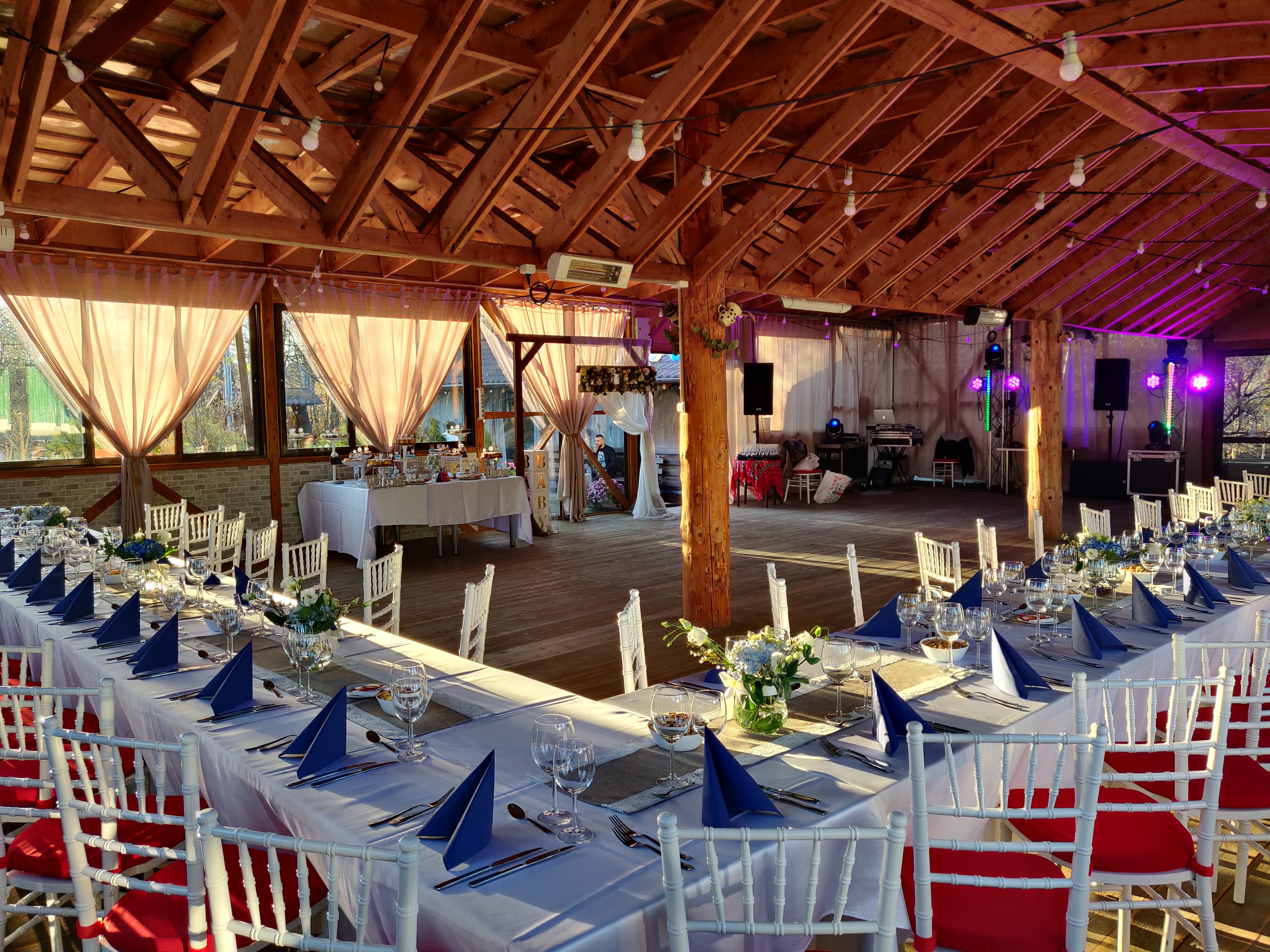 Val Mont Events